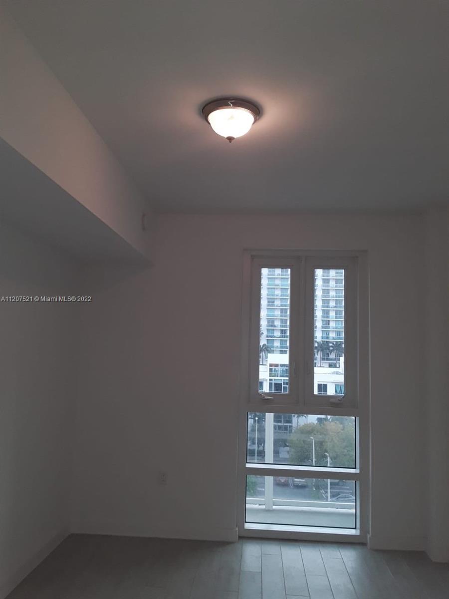 26 Edgewater - Residential Lease