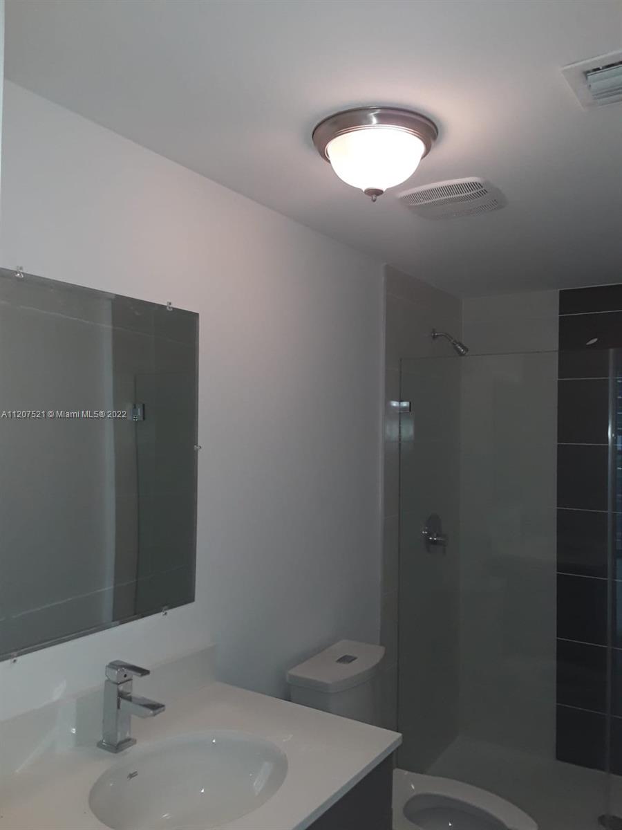 26 Edgewater - Residential Lease