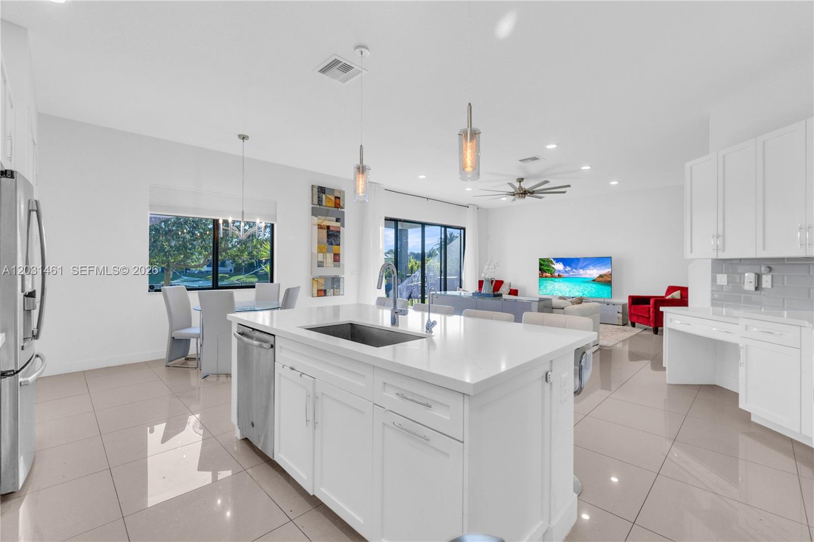 TRIPLE H RANCH PLAT - Residential Lease