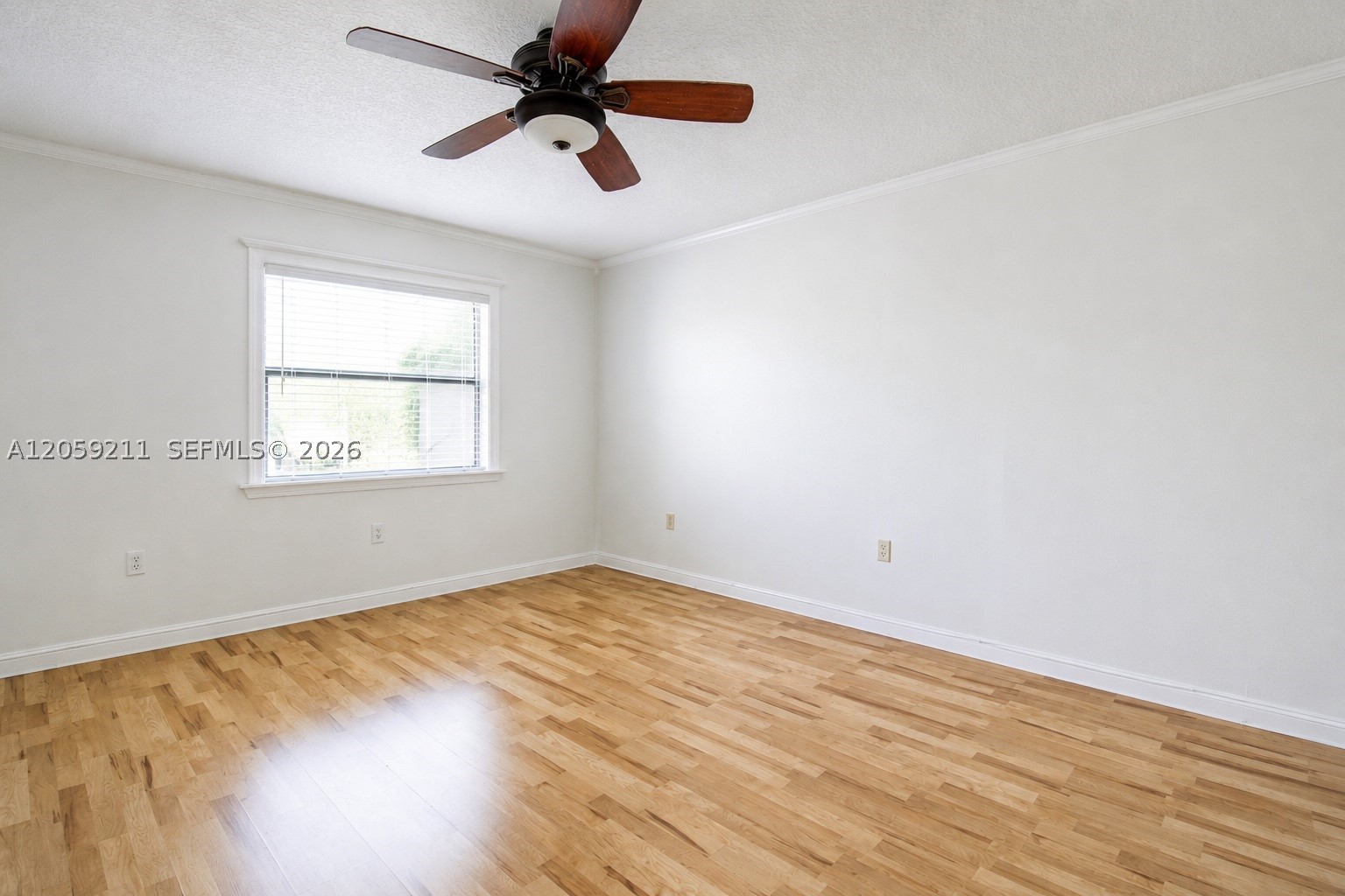 PLANTATION CLUB B CONDO - Residential