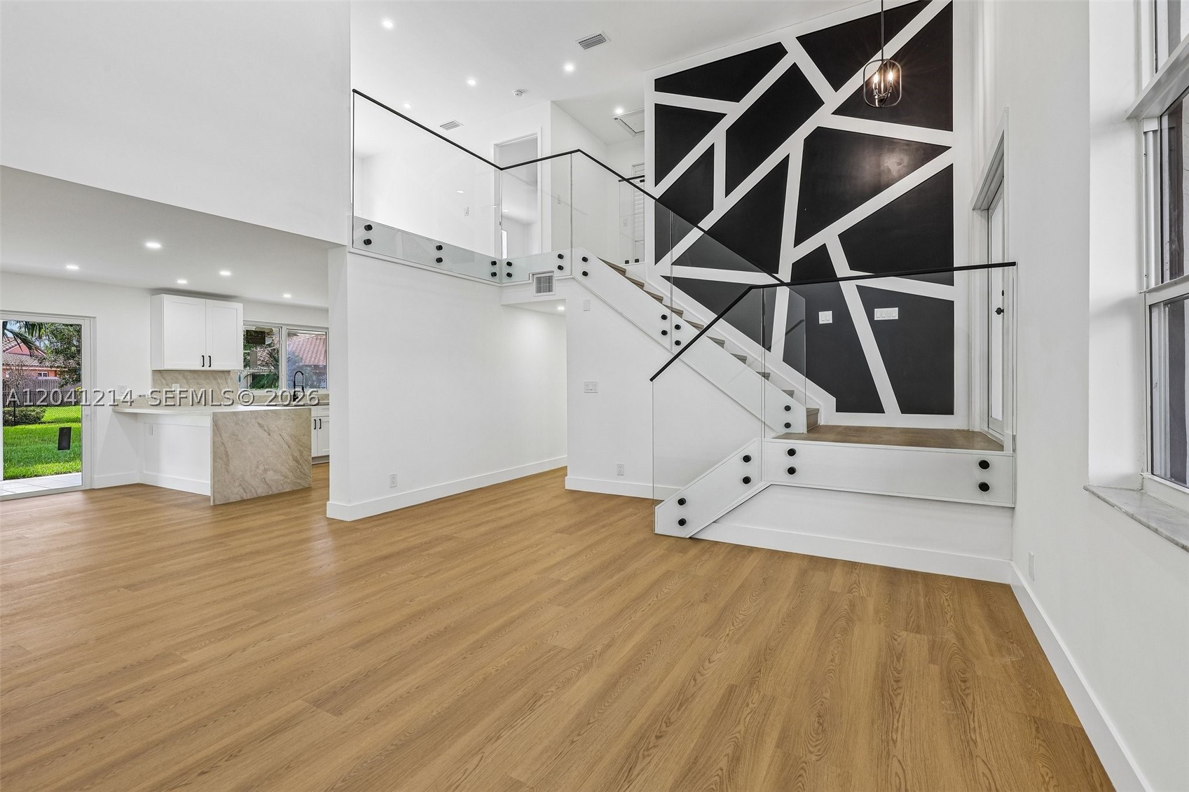 FALCONS LEA - Residential