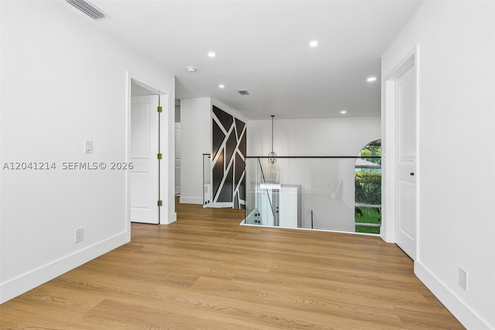 FALCONS LEA - Residential