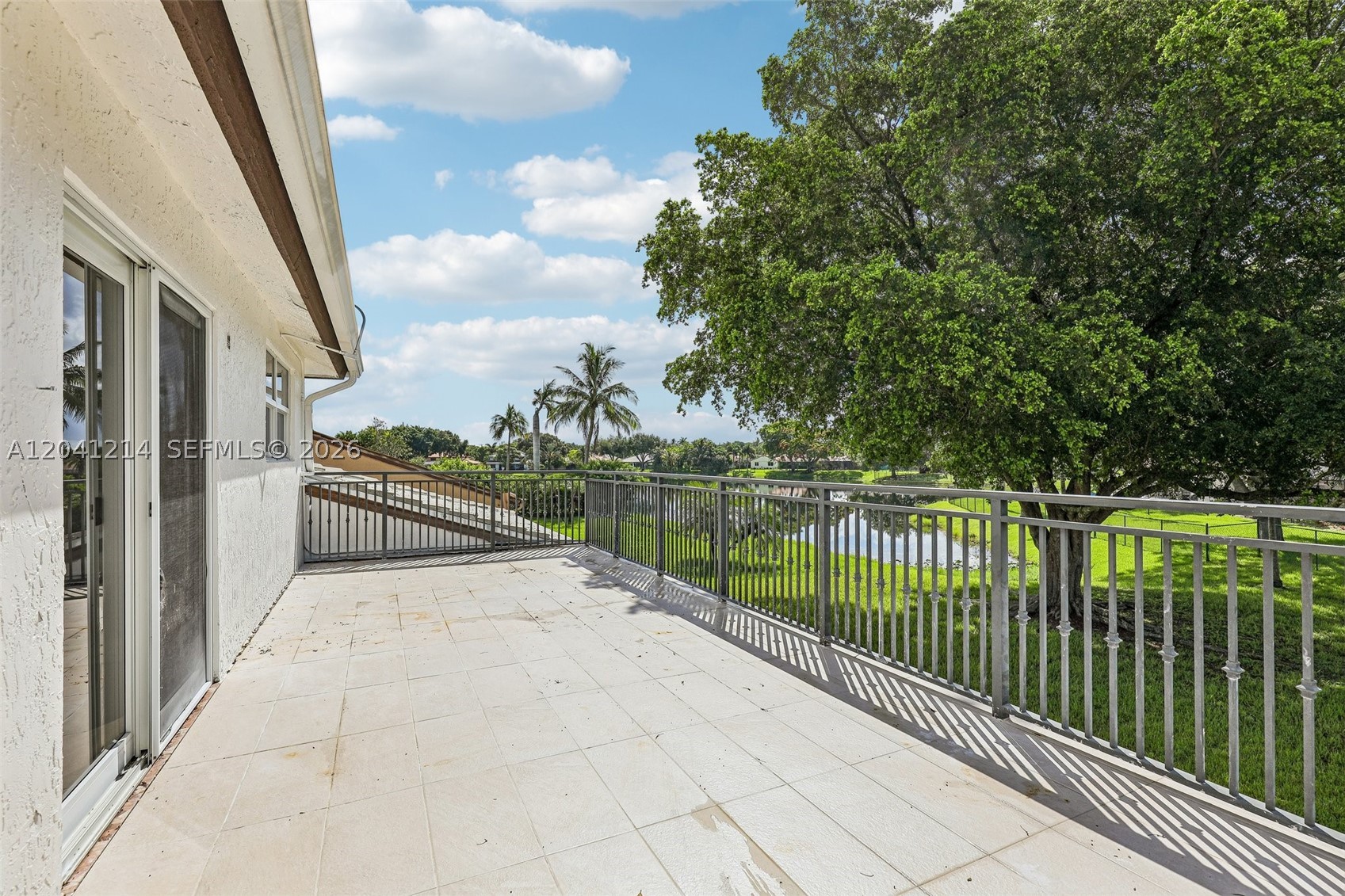 FALCONS LEA - Residential