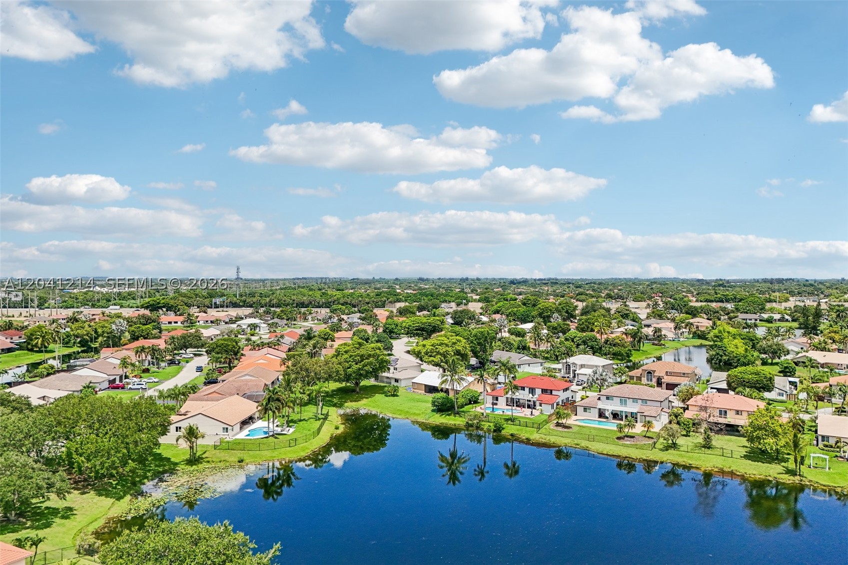 FALCONS LEA - Residential