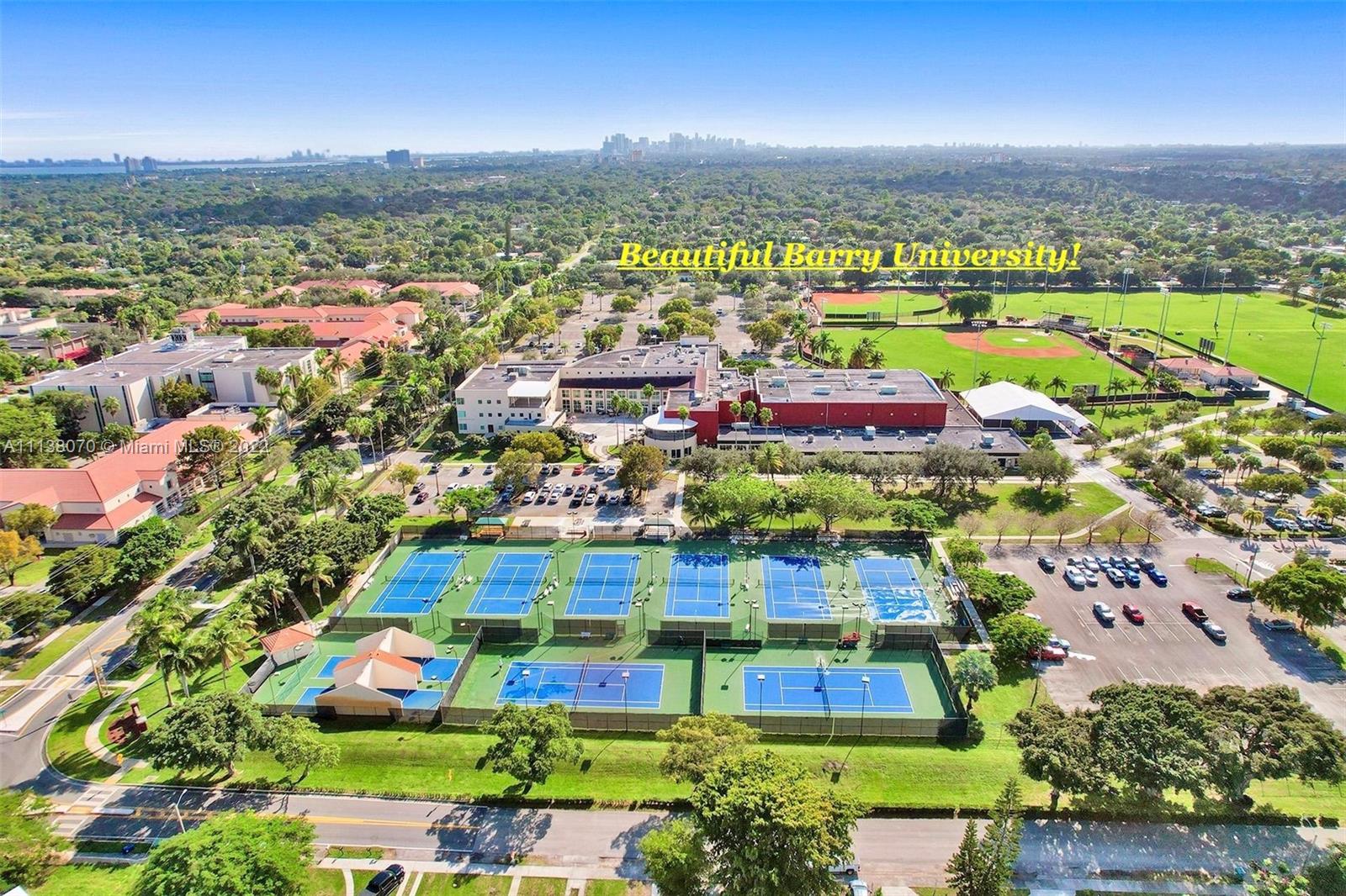 LA PALOMA - Residential Lease