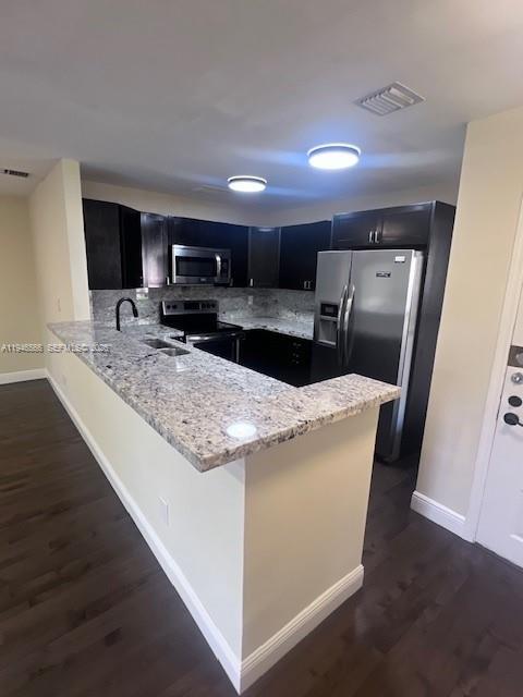 QUATRAINE CONDO I PH I - Residential