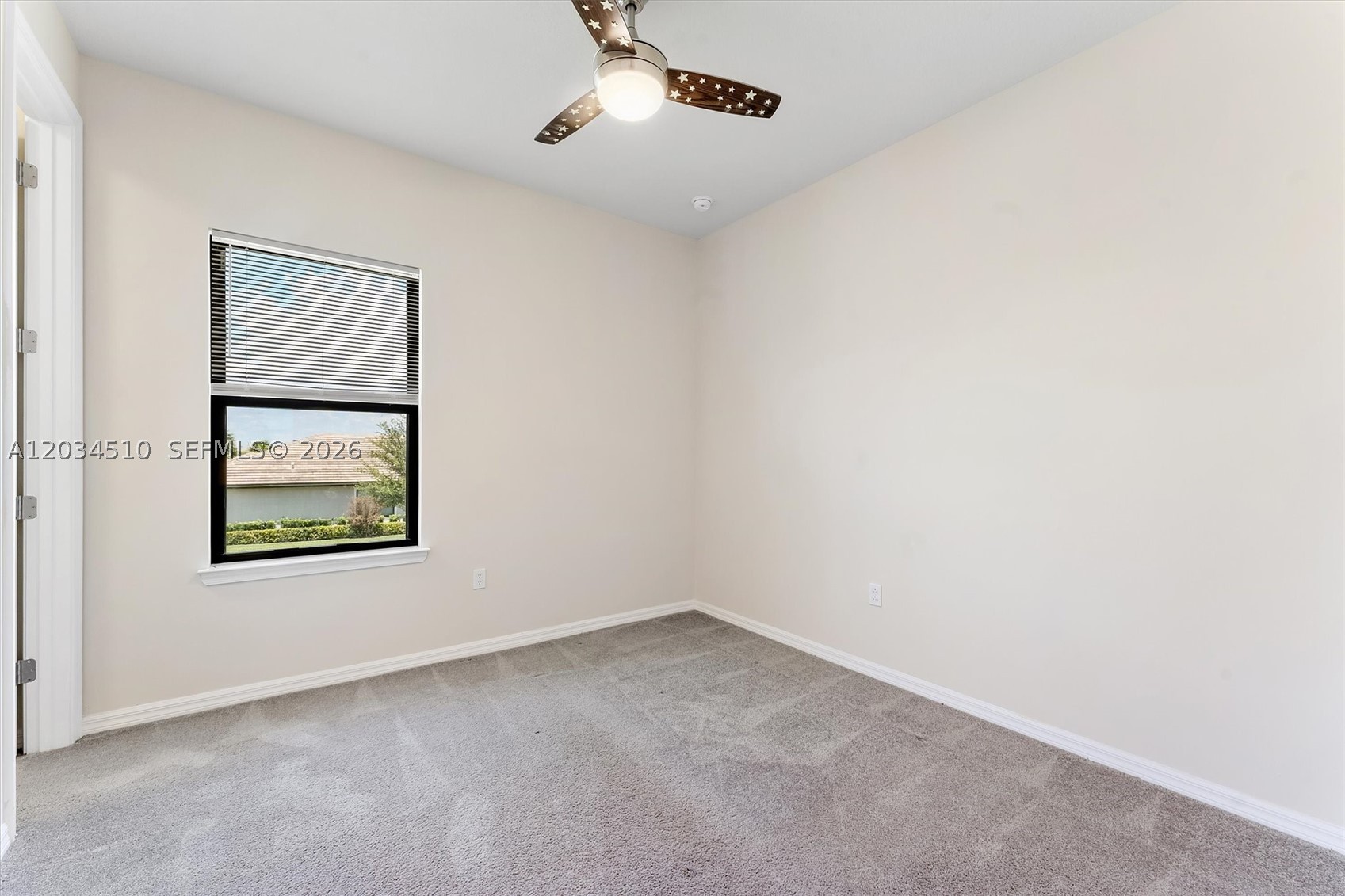 OAK TREE PROPERTY REDEVEL - Residential Lease
