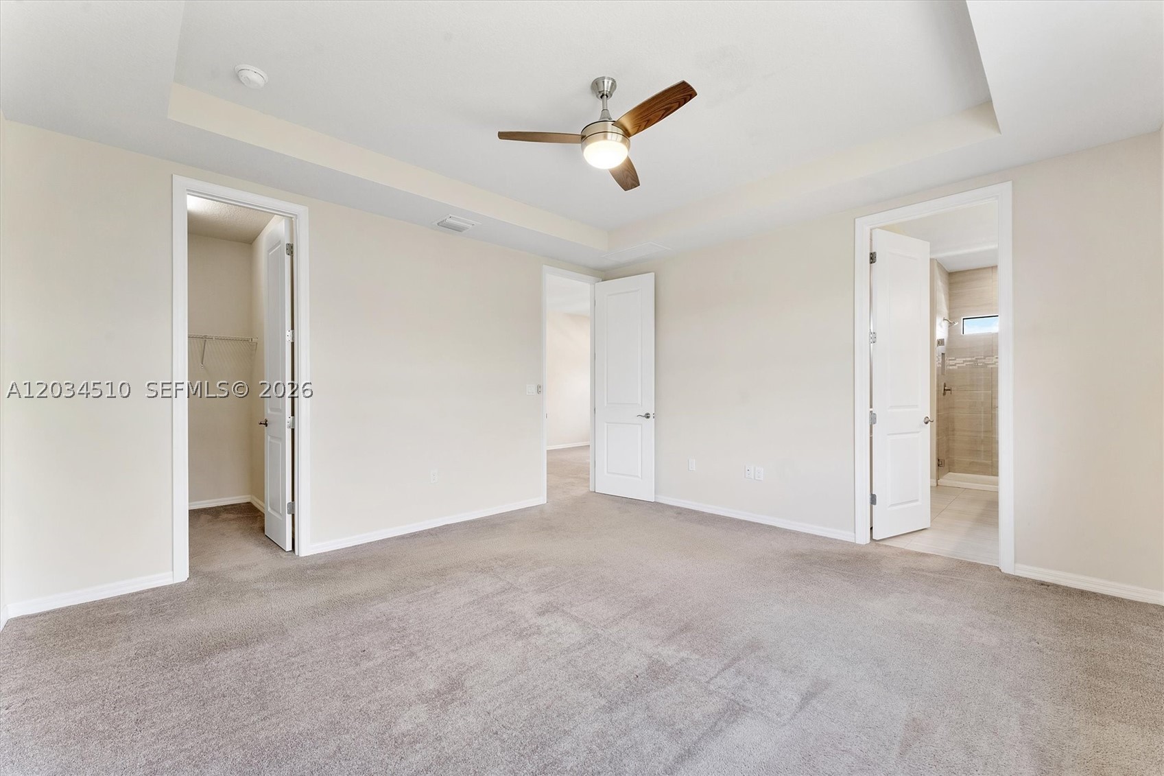 OAK TREE PROPERTY REDEVEL - Residential Lease