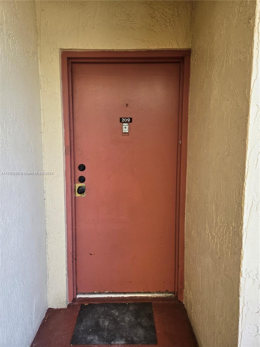 MIRAMAR CLUB CONDOMINIUM - Residential Lease