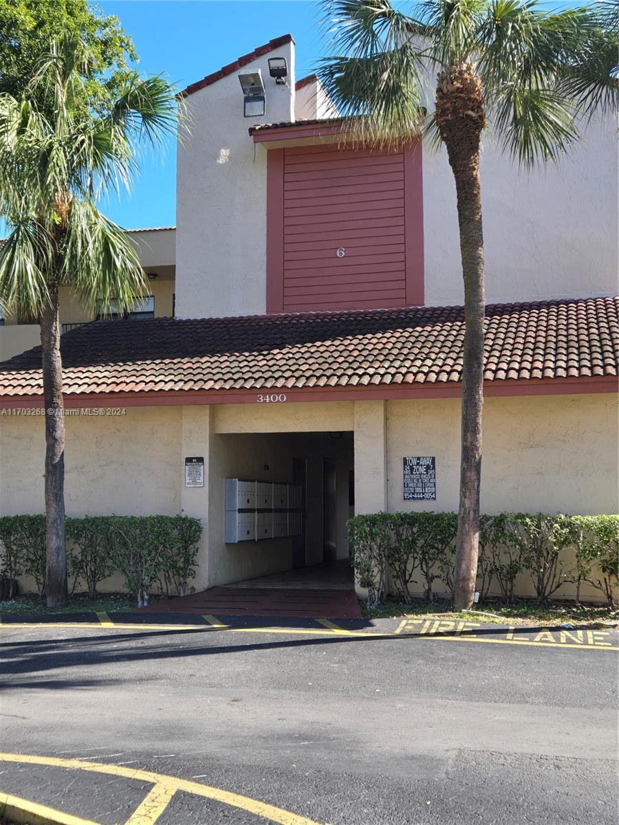 MIRAMAR CLUB CONDOMINIUM - Residential Lease