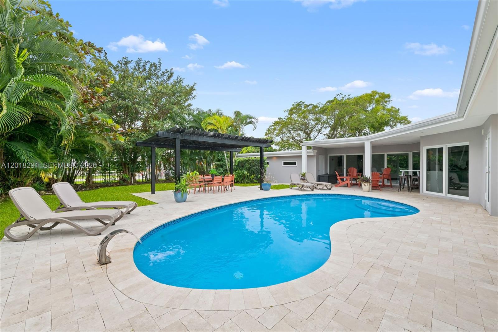 HARBOR BEACH - Residential