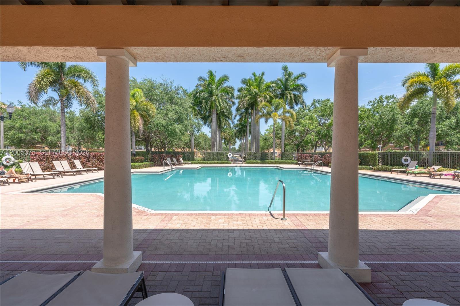 MEADOW PINES - Residential