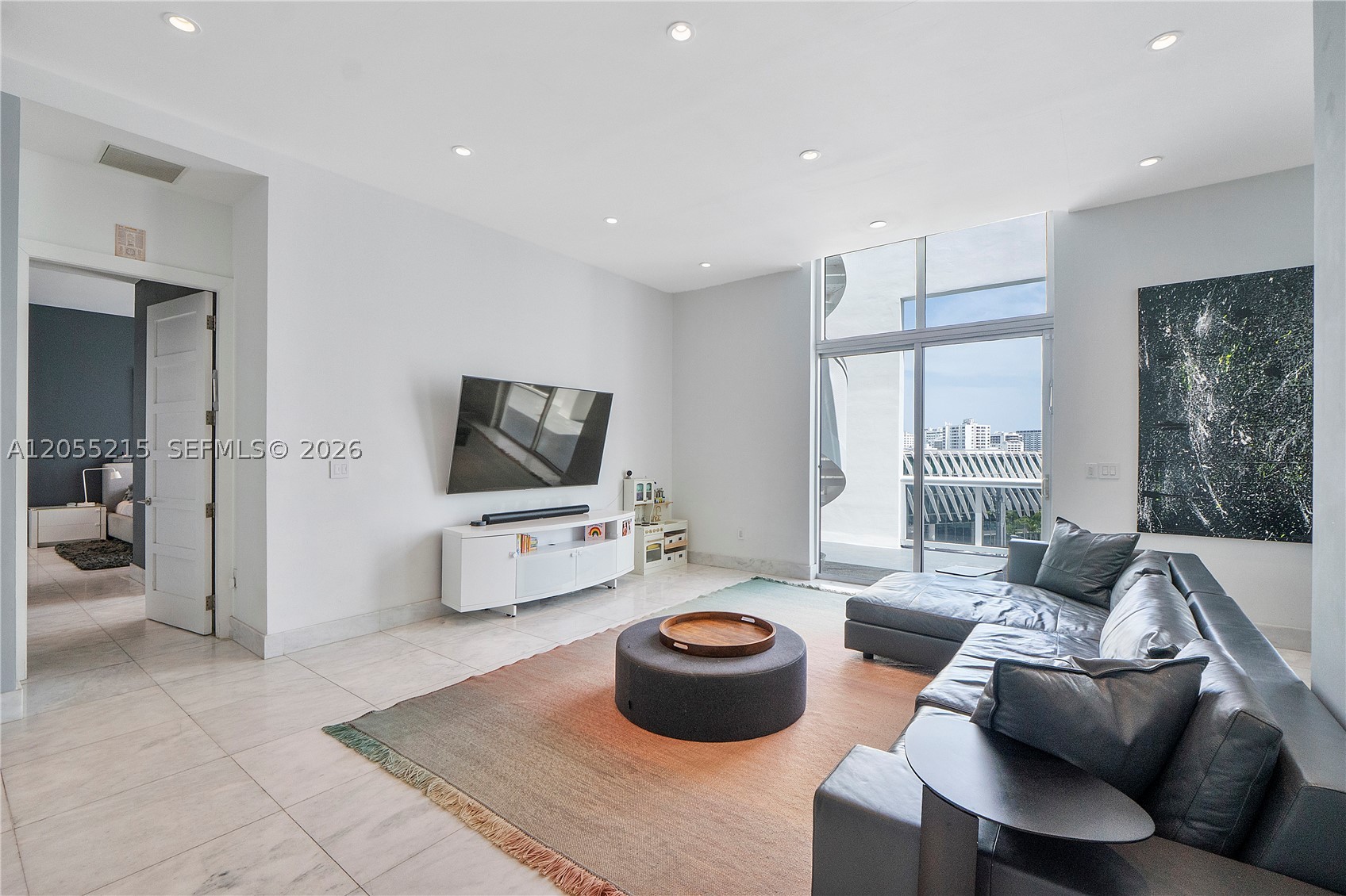 THE MERIDIAN CONDO - Residential