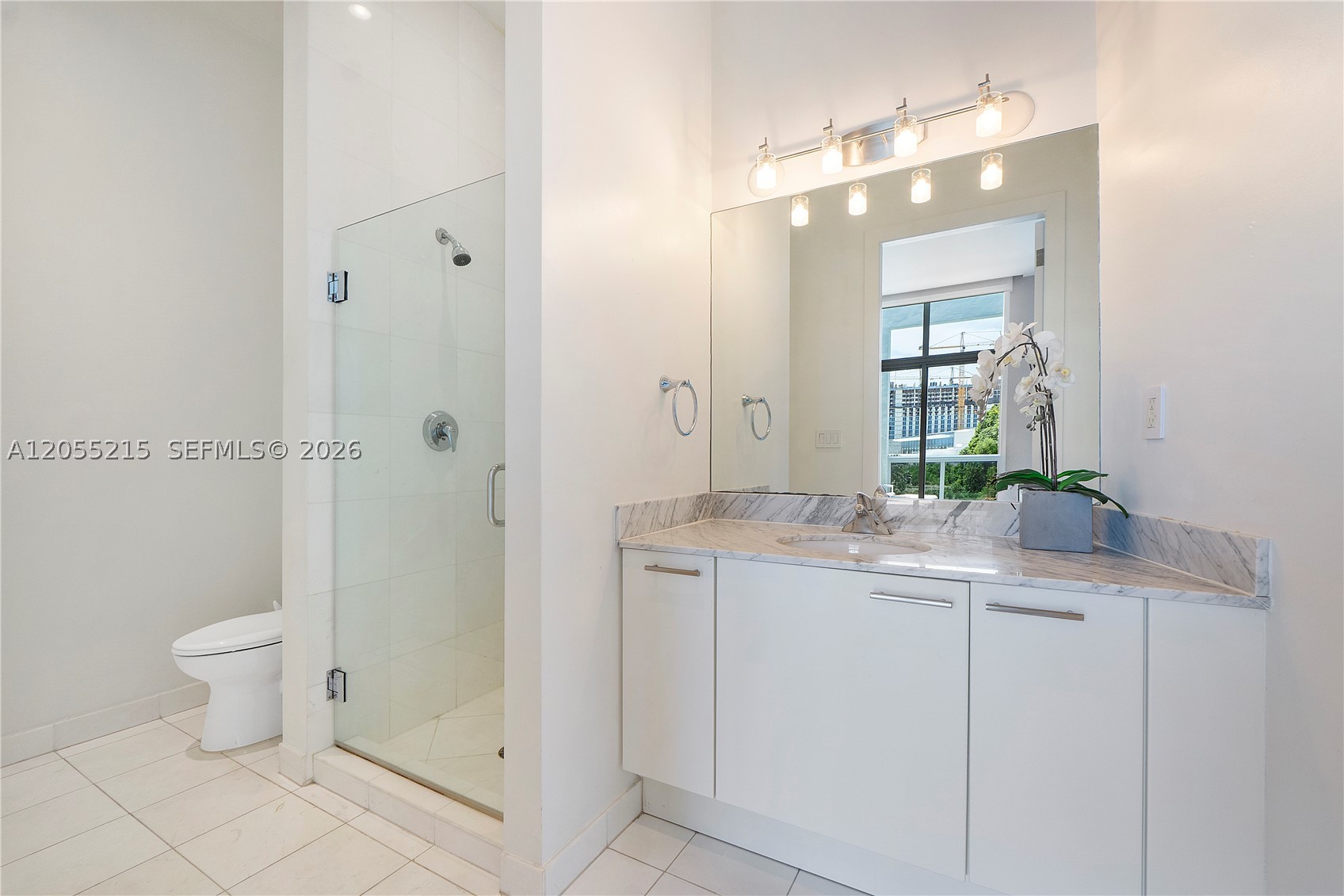 THE MERIDIAN CONDO - Residential