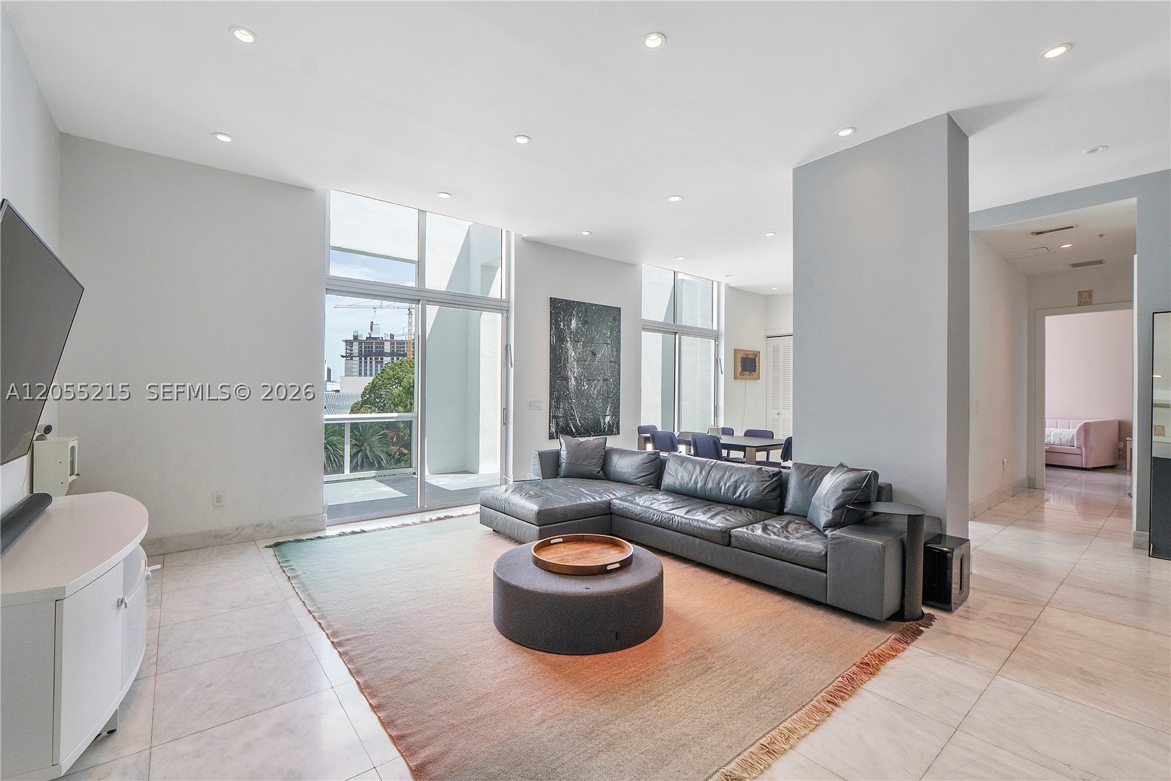 THE MERIDIAN CONDO - Residential