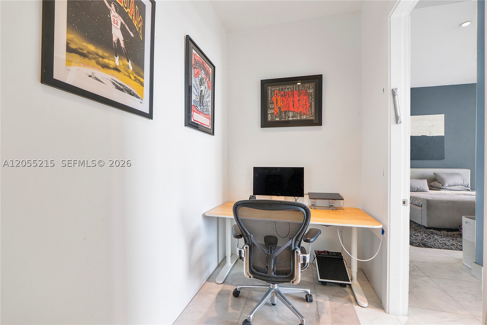 THE MERIDIAN CONDO - Residential