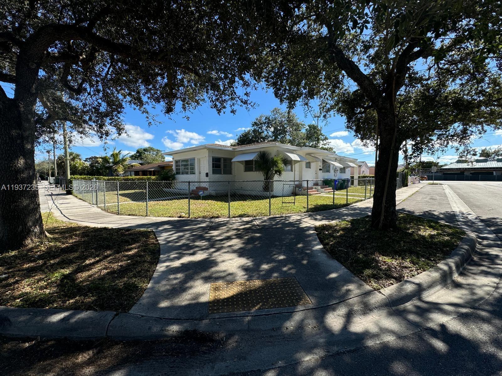 Ready to buy with Bank - New Permit roof year 2024 - No termites - Brand new baths - Beds fresh painted  eith new closets - New blackouts - 2 washer & dryer brand new - Dersired corner lot ready to buy for your home with and income from the other unit. Get your quote from the lender and wait to collect rental - No worries about repairs. Buy and pay your mortgage with the collection of the rental units. No porblems or surprises. ADT alarm .