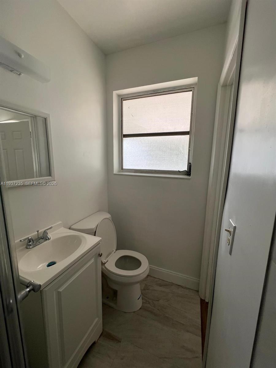 INDIANA PARK - Residential Income