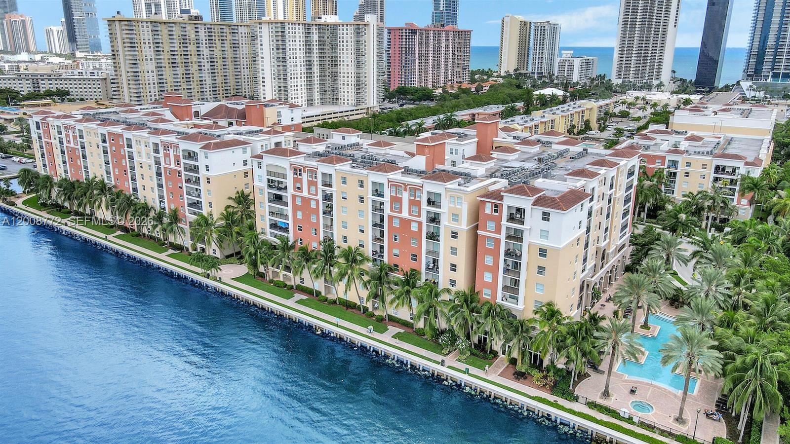 PORTO BELLAGIO CONDO - Residential