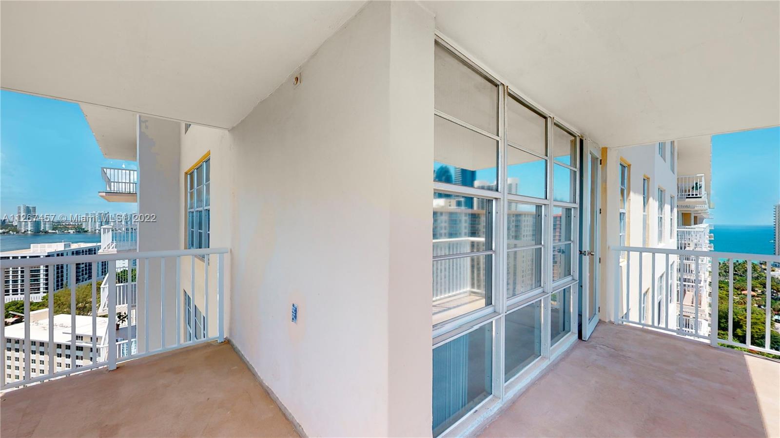 WINSTON TOWERS 400 CONDO - Residential