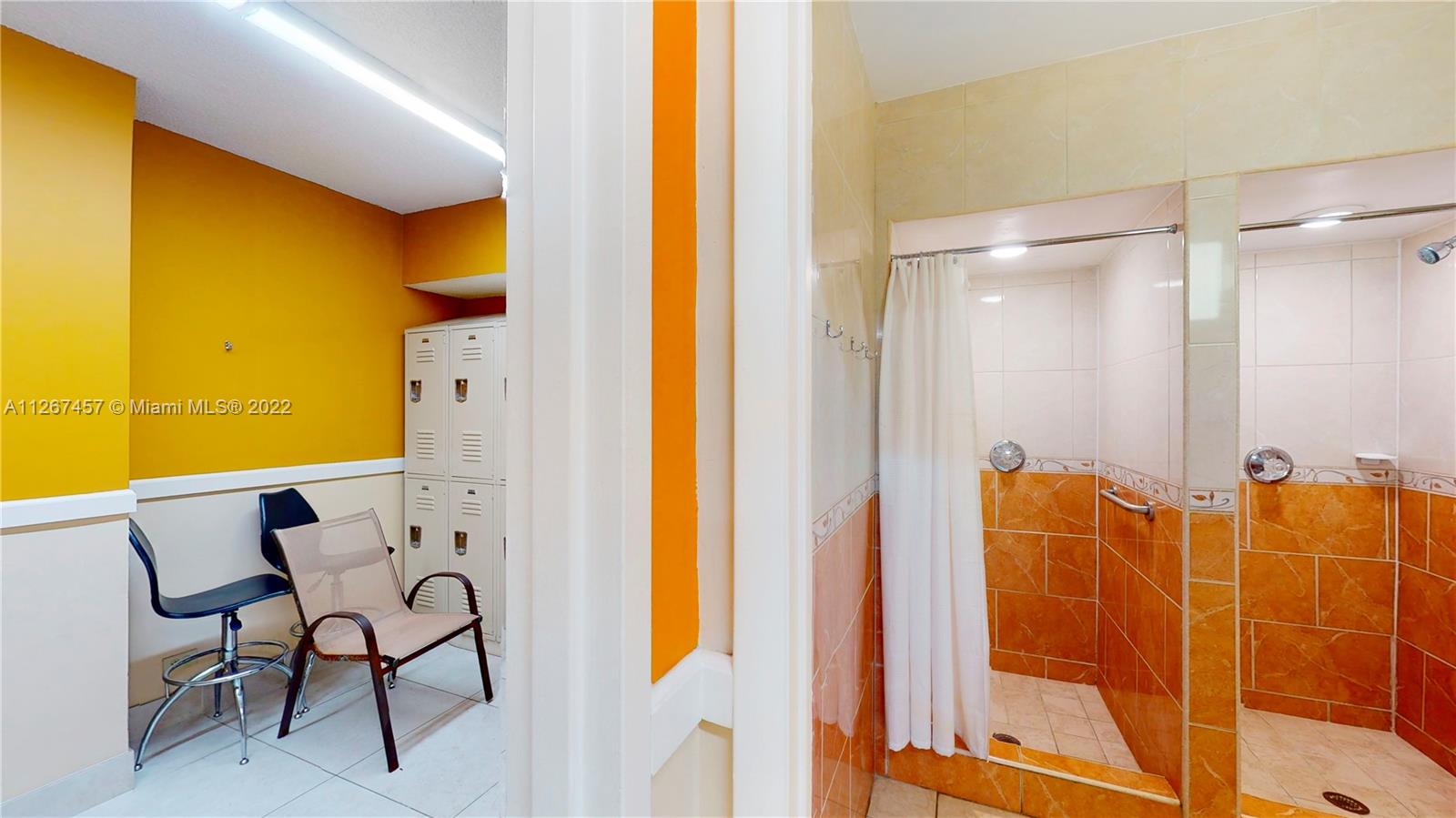 WINSTON TOWERS 400 CONDO - Residential