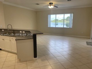 SILVER LAKES PHASE III - Residential Lease
