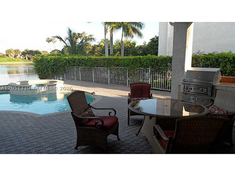 SILVER LAKES PHASE III - Residential Lease