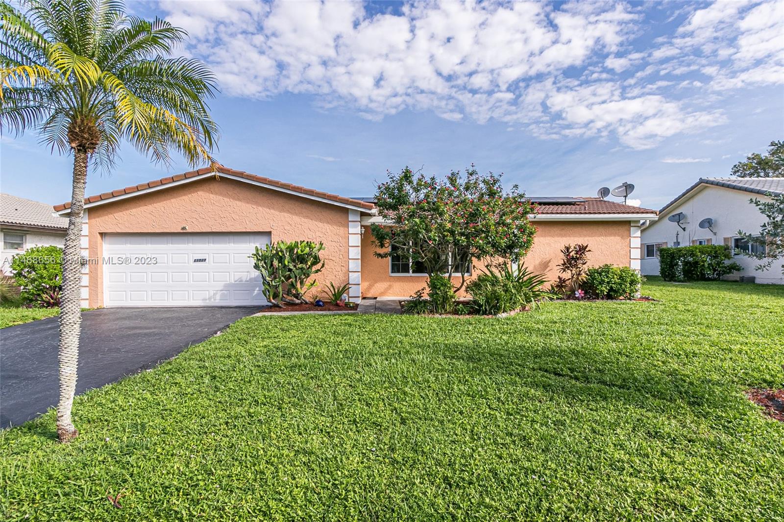 REDUCED & SELLER OFFERING $20,000 AT CLOSING FOR YOU TO USE FOR UPDATING OR INTEREST RATE BUY DOWN OR CLOSING COST!! Welcome to your new spacious pool home, nestled on a cul-de-sac in Glenwood with no HOA. Offering a generous split floor plan, impact windows/garage/sliders, 2010 tile roof, new Electrical panels, owned solar panels, updated sprinkler system, well-maintained AC, home water filtration system & more! Start your day with coffee or alfresco dining on the oversized, screened-in patio, overlooking pool & updated stamped concrete deck. The backyard features a fully fenced, large, lush yard with endless possibilities for outside living or expanding home. Easy access to major highways, hospitals, excellent shopping & dining. Welcome to your dream home!