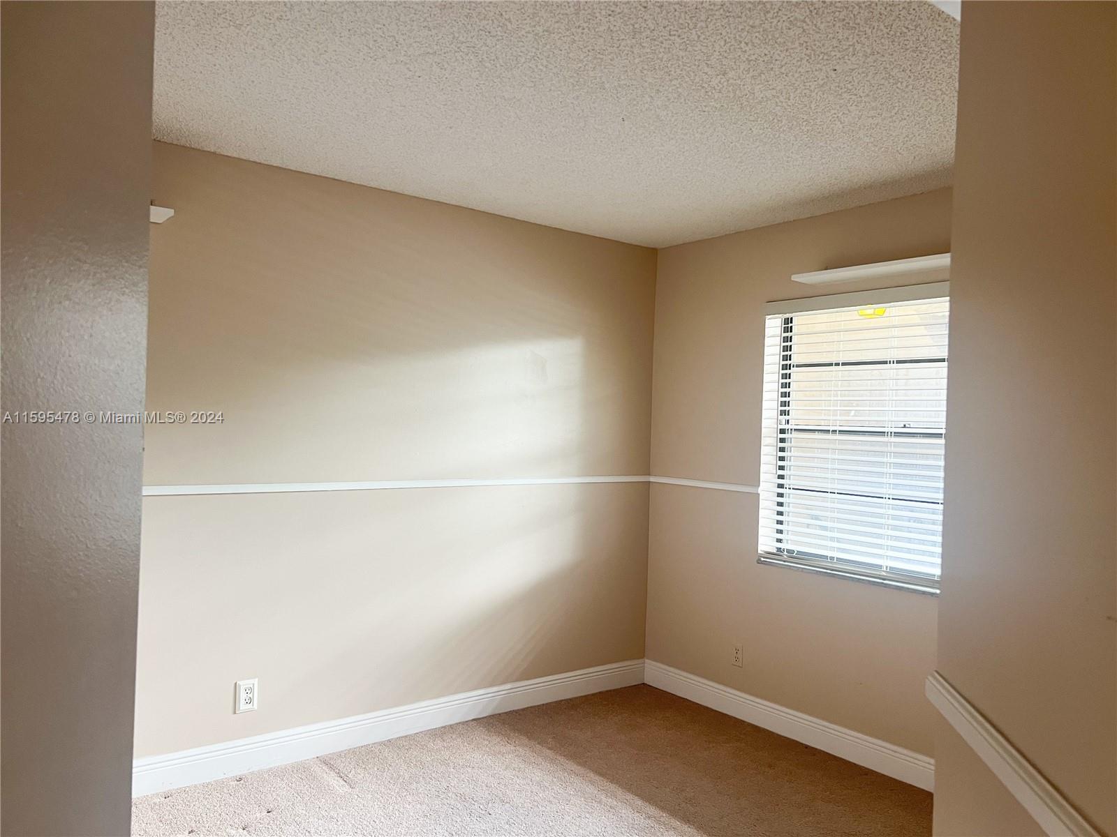 PLANTATION RACQUET CLUB - Residential Lease