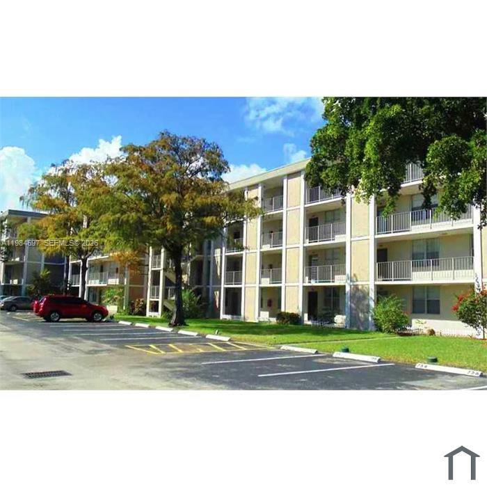 CYPRESS CHASE CONDO NO 1 - Residential