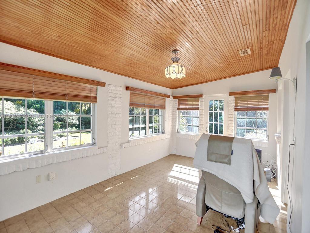 HIGH PINES REV PLAT OF 2N - Residential