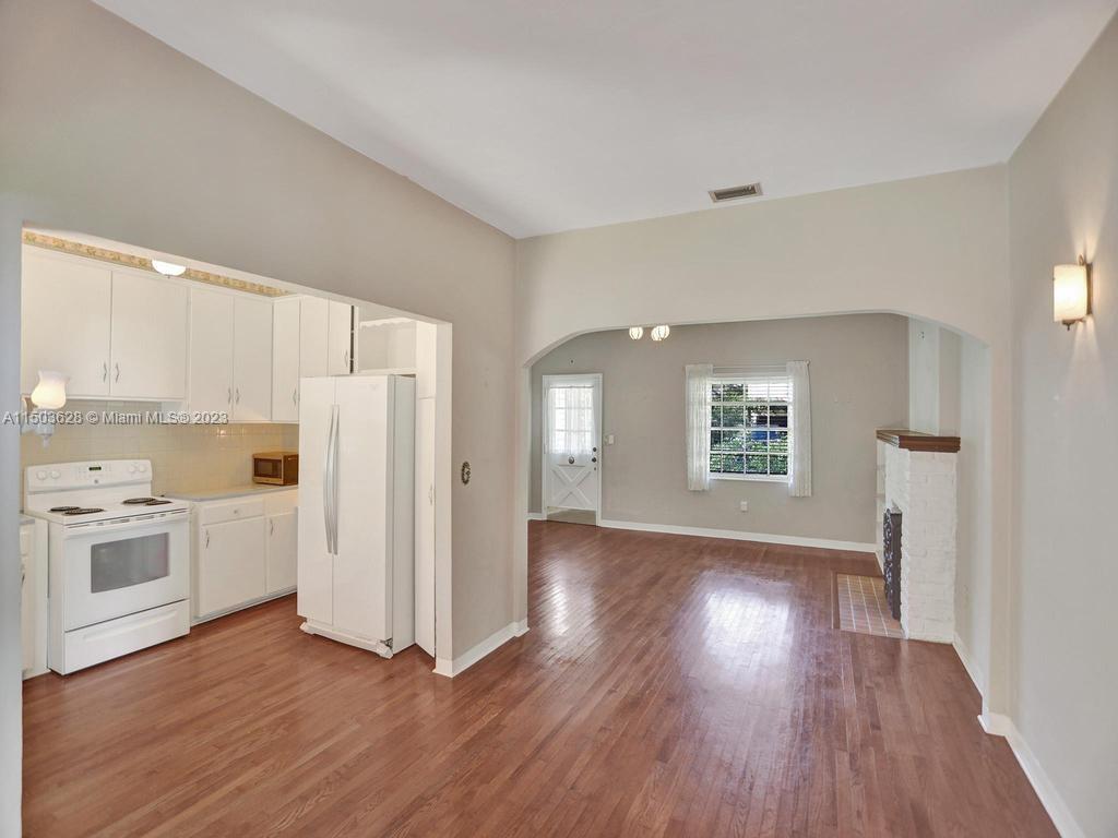 HIGH PINES REV PLAT OF 2N - Residential