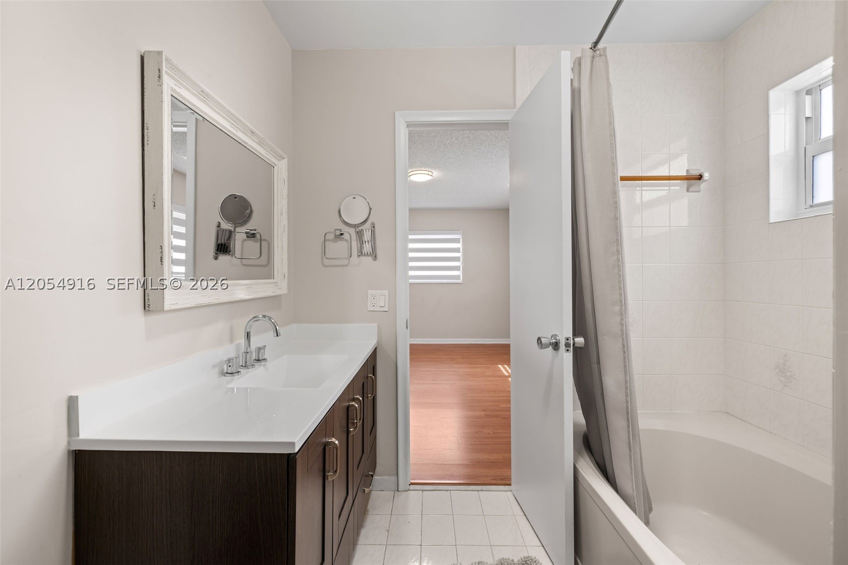 WEST PALM GARDENS VILLAS - Residential
