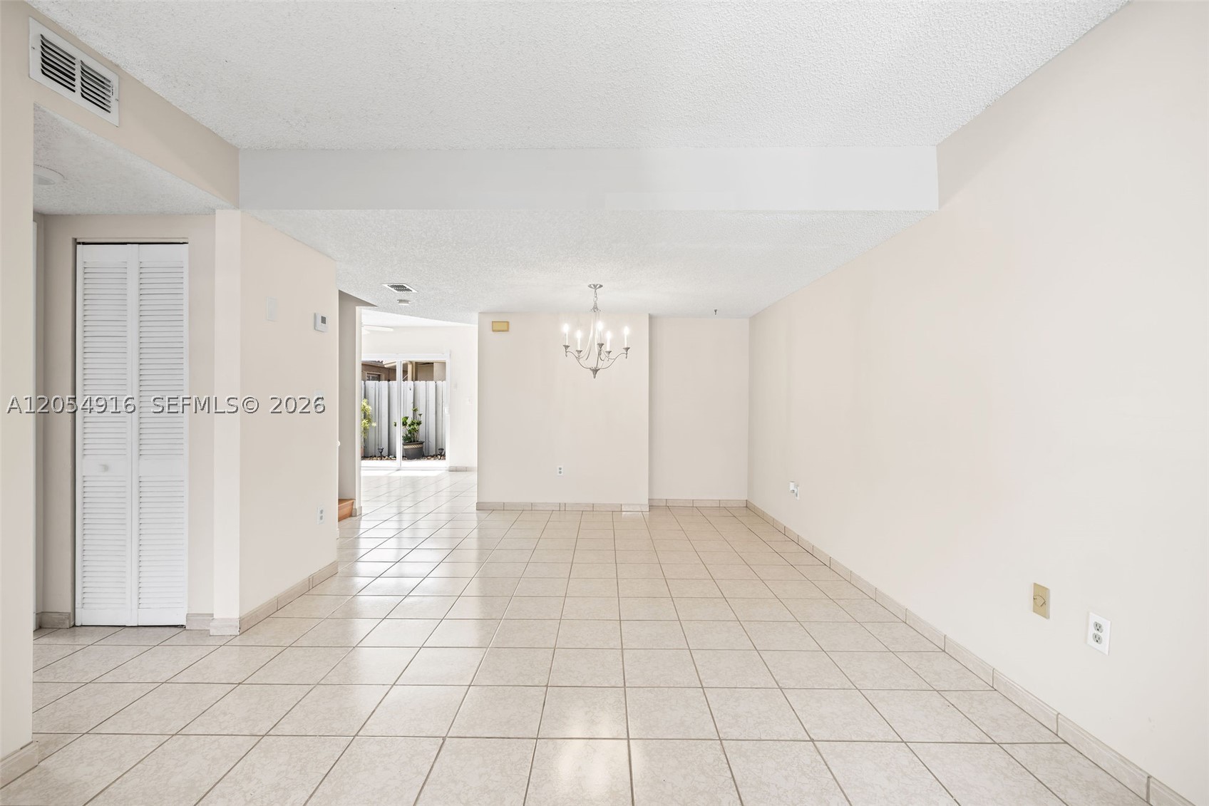 WEST PALM GARDENS VILLAS - Residential