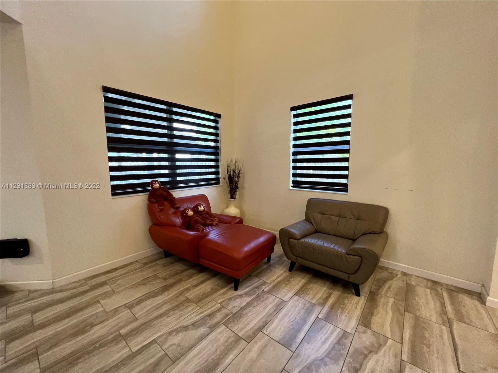 COCO PALM ESTATES - Residential