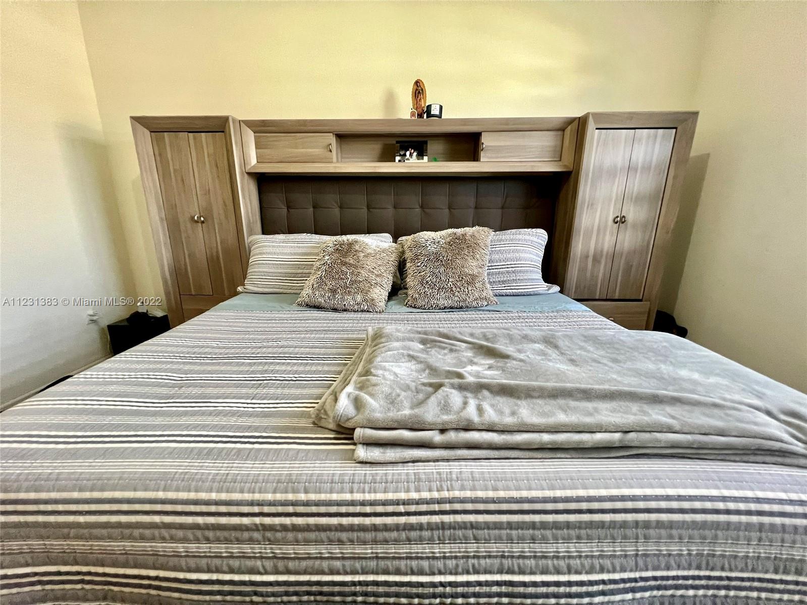 COCO PALM ESTATES - Residential