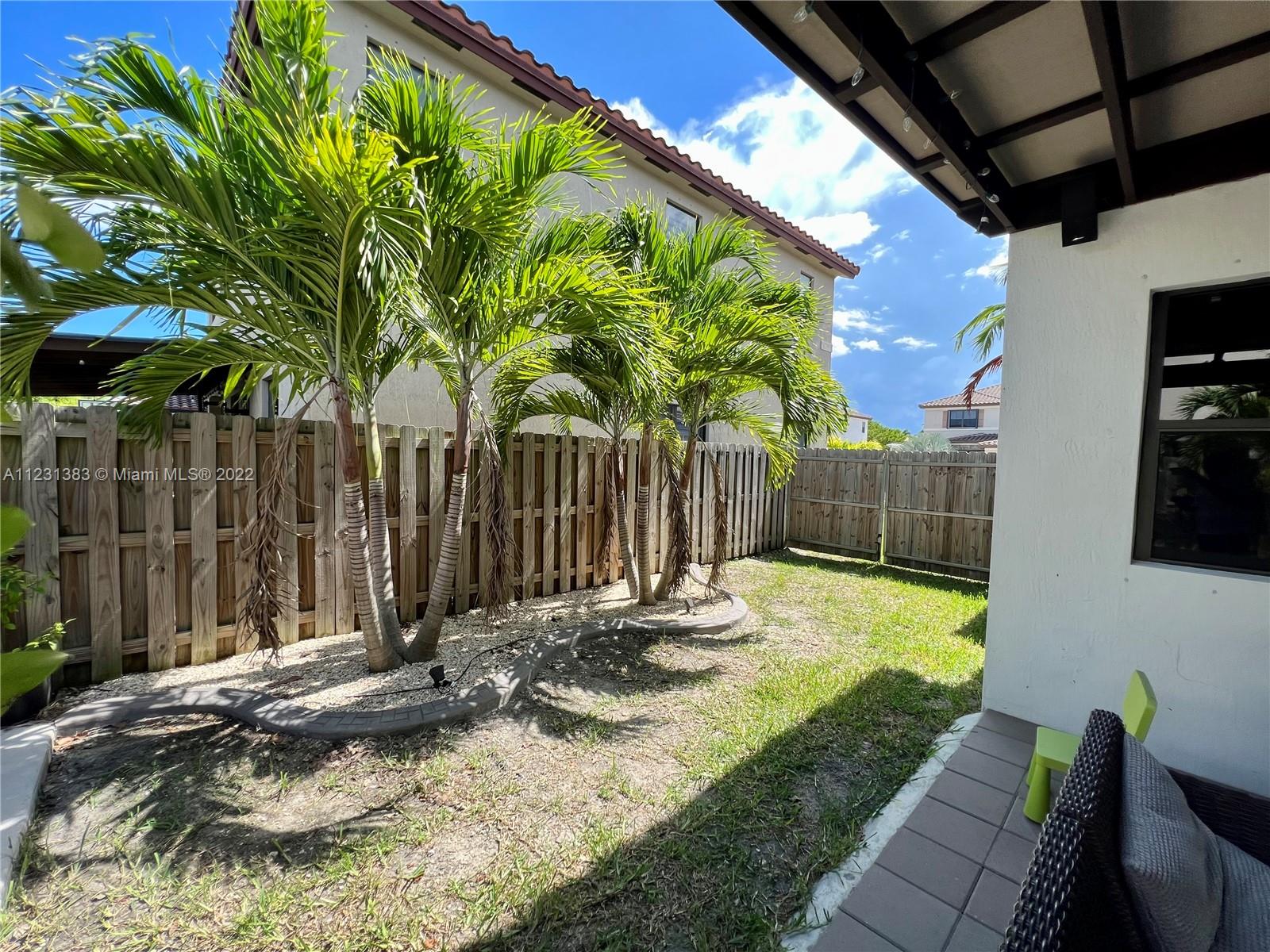 COCO PALM ESTATES - Residential