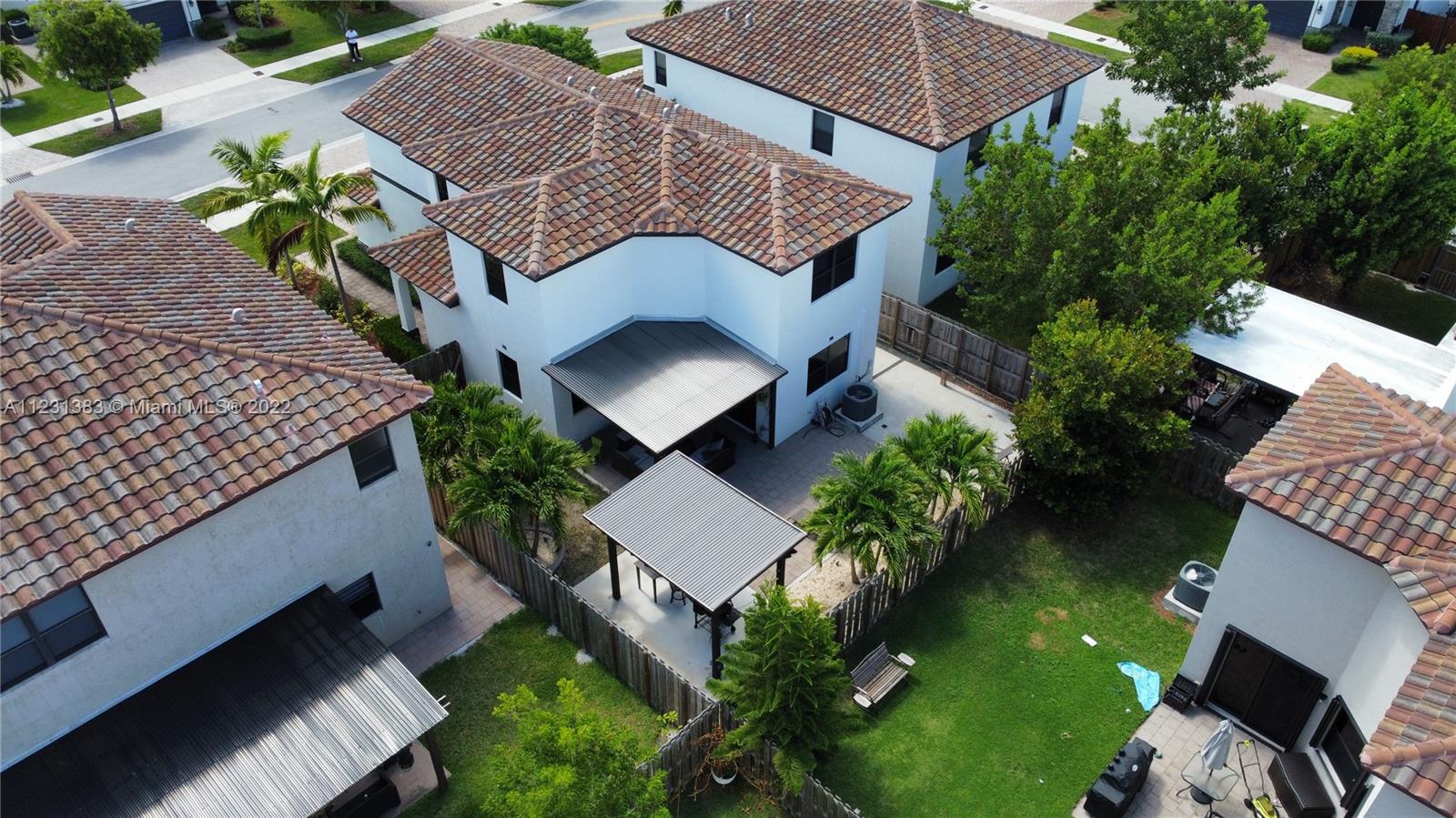 COCO PALM ESTATES - Residential