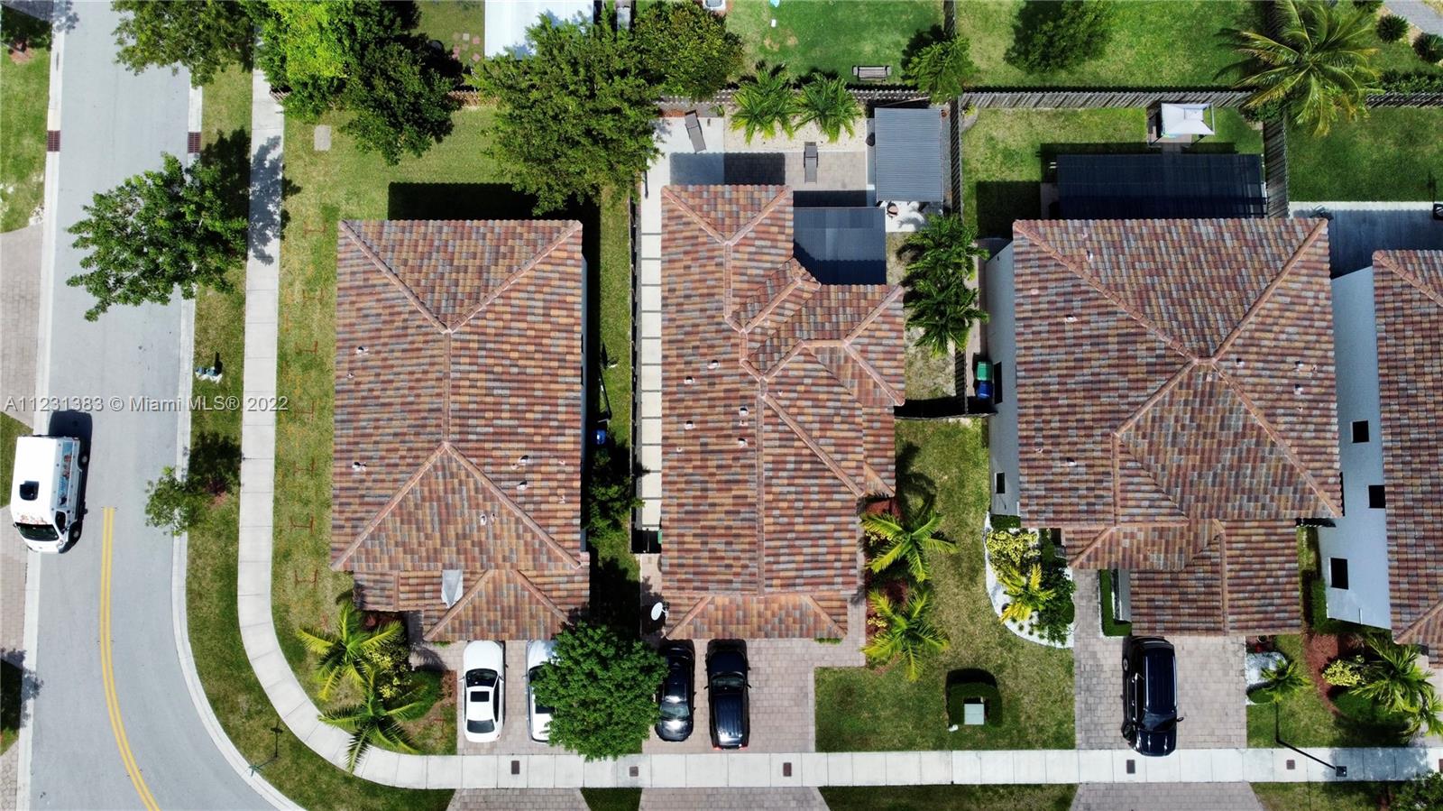 COCO PALM ESTATES - Residential