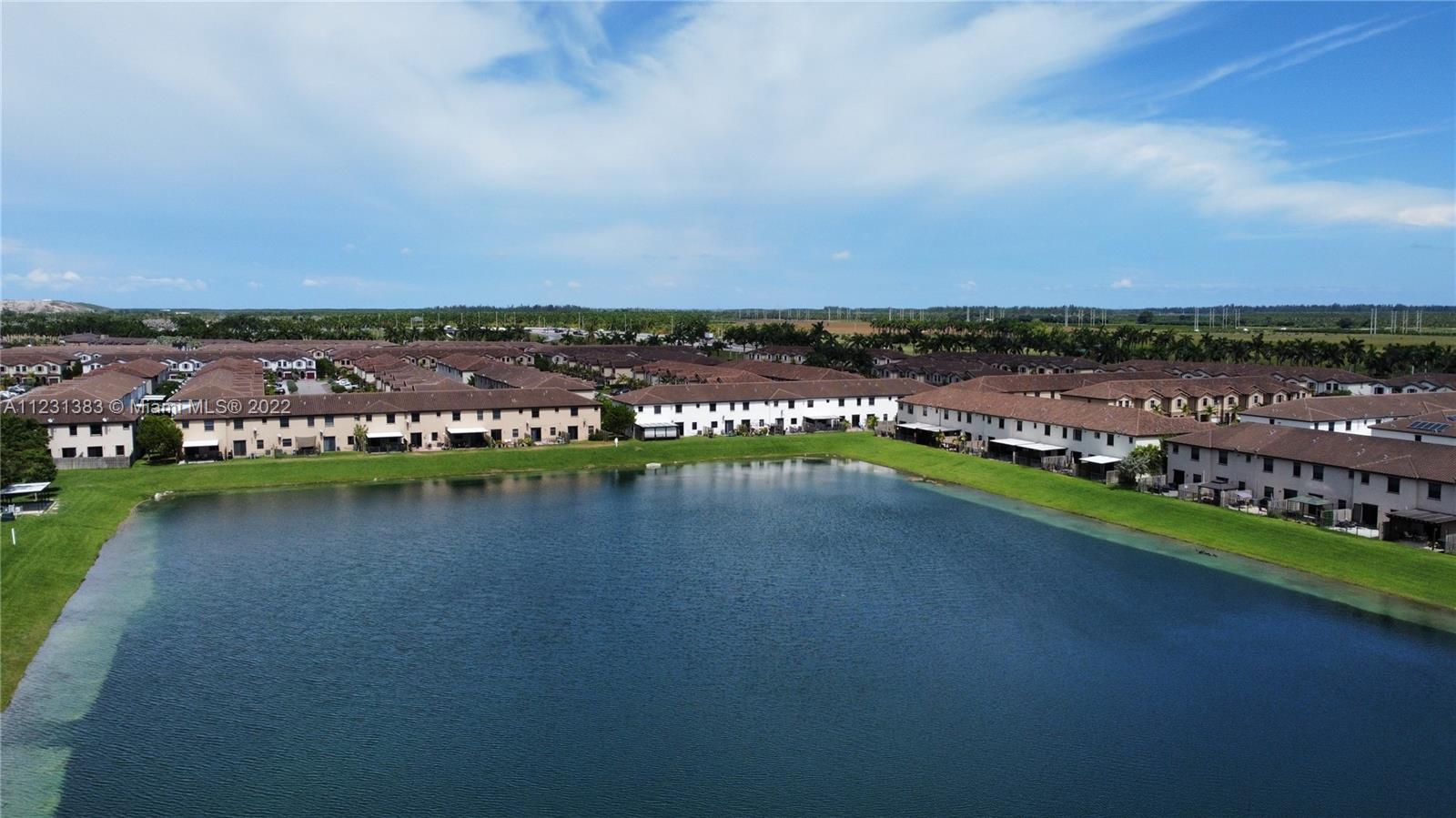 COCO PALM ESTATES - Residential