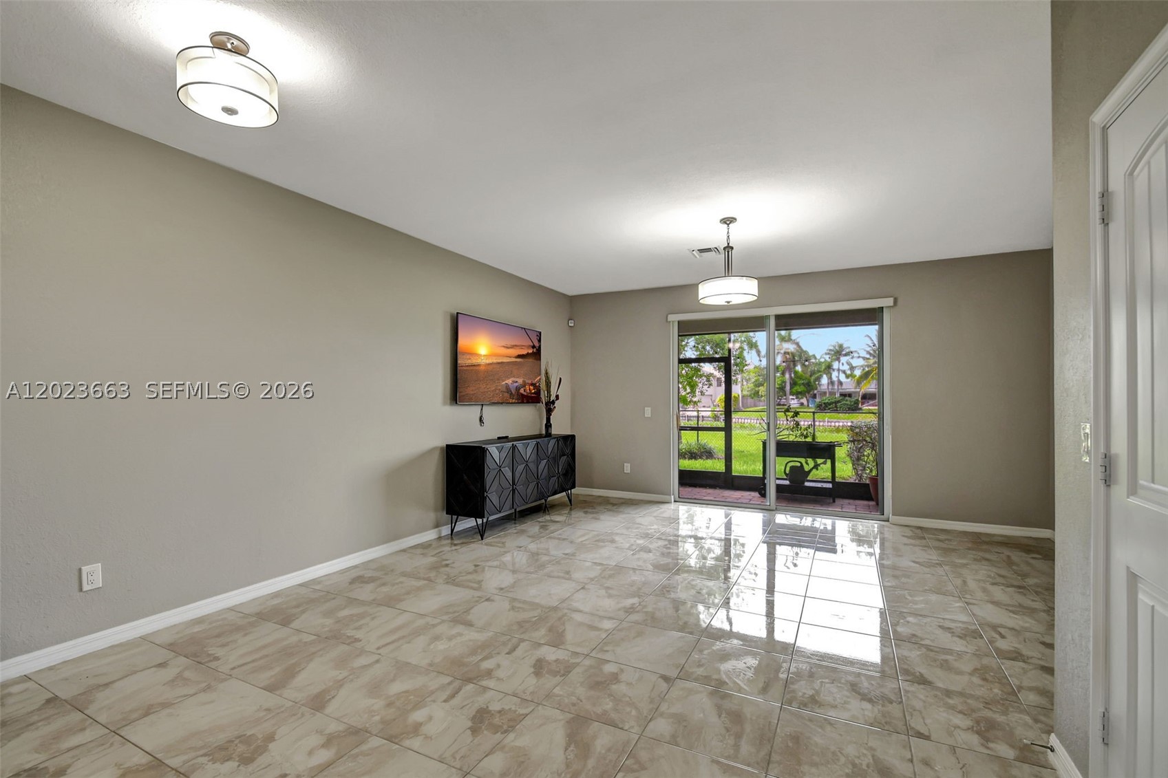 WATERVILLE - Residential