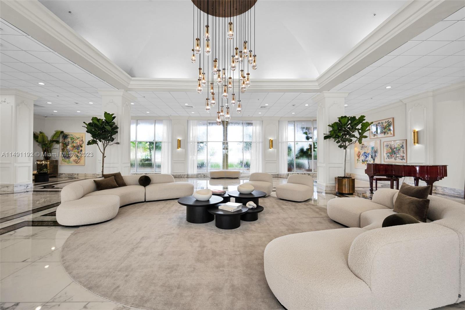 5600 CONDO - Residential