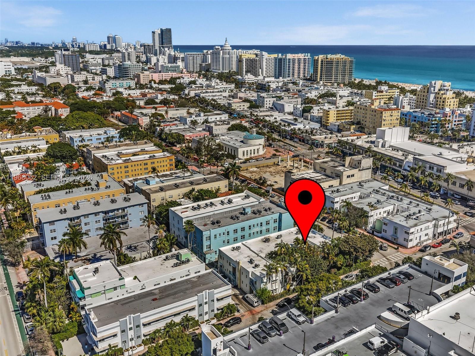 BAYLIS CONDO - Residential