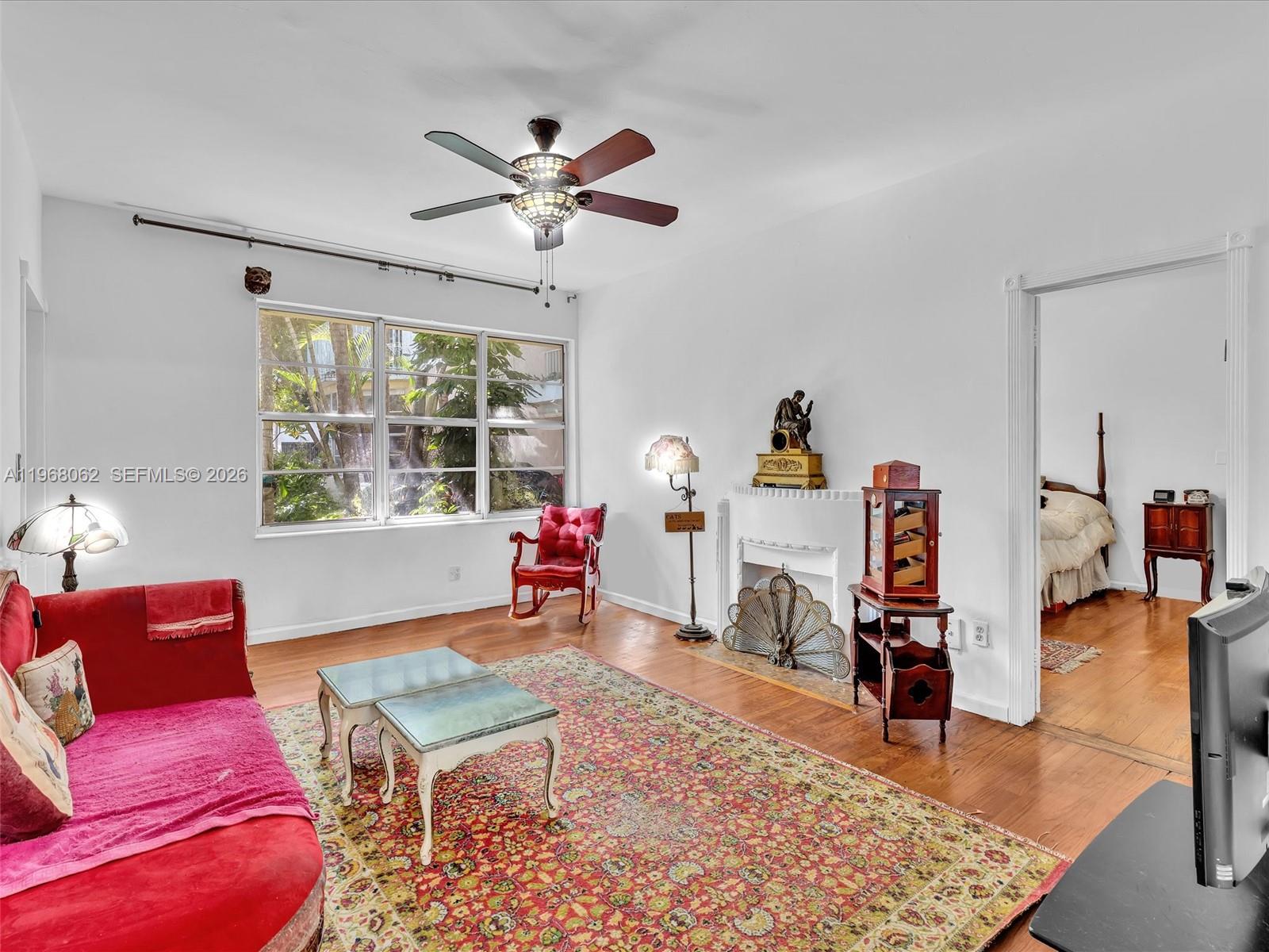 BAYLIS CONDO - Residential