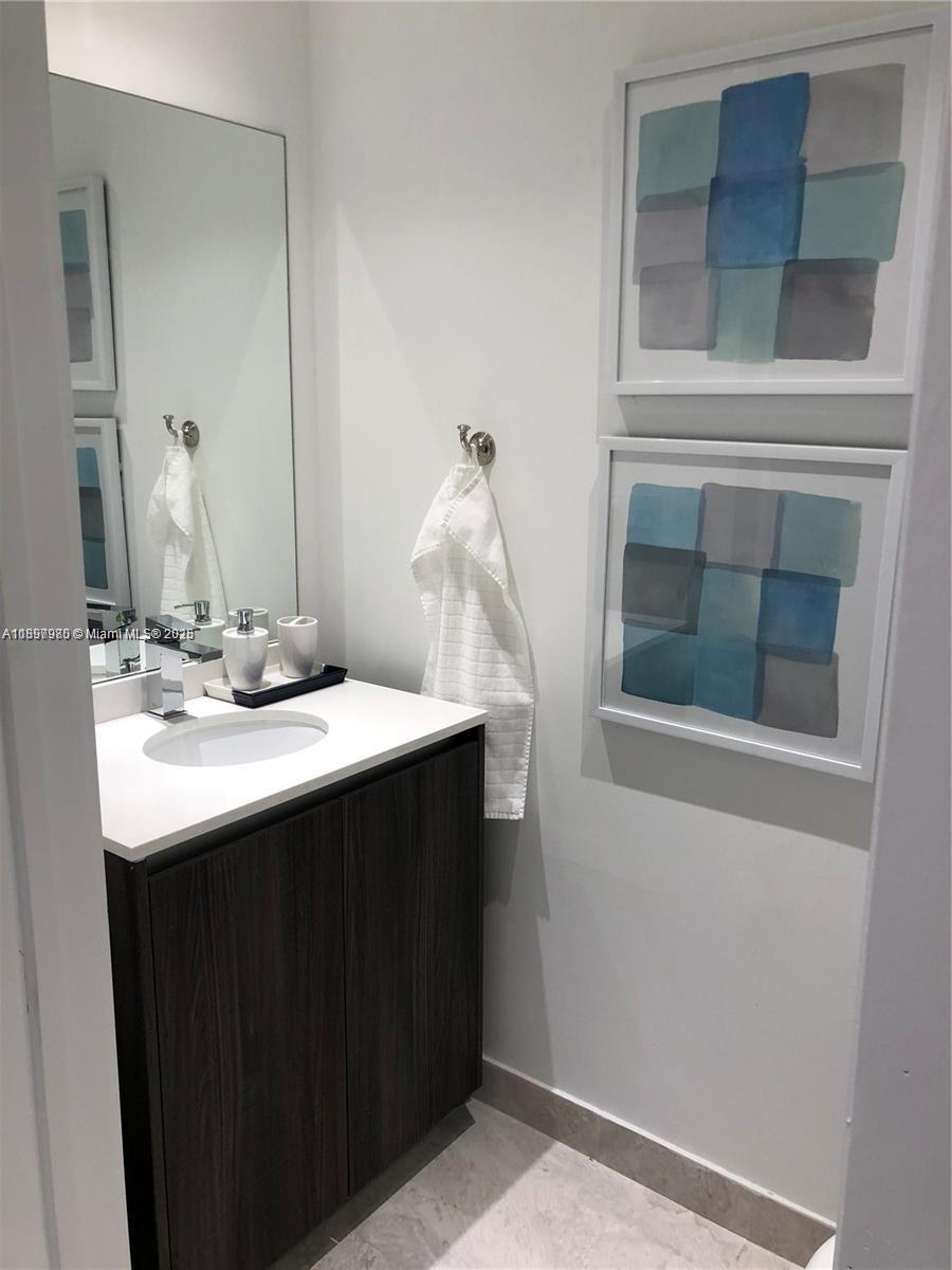 ARIA ON THE BAY CONDO - Residential Lease