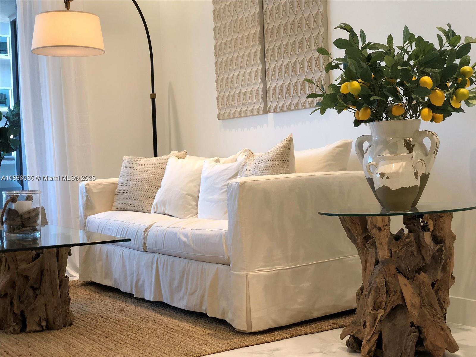 ARIA ON THE BAY CONDO - Residential Lease
