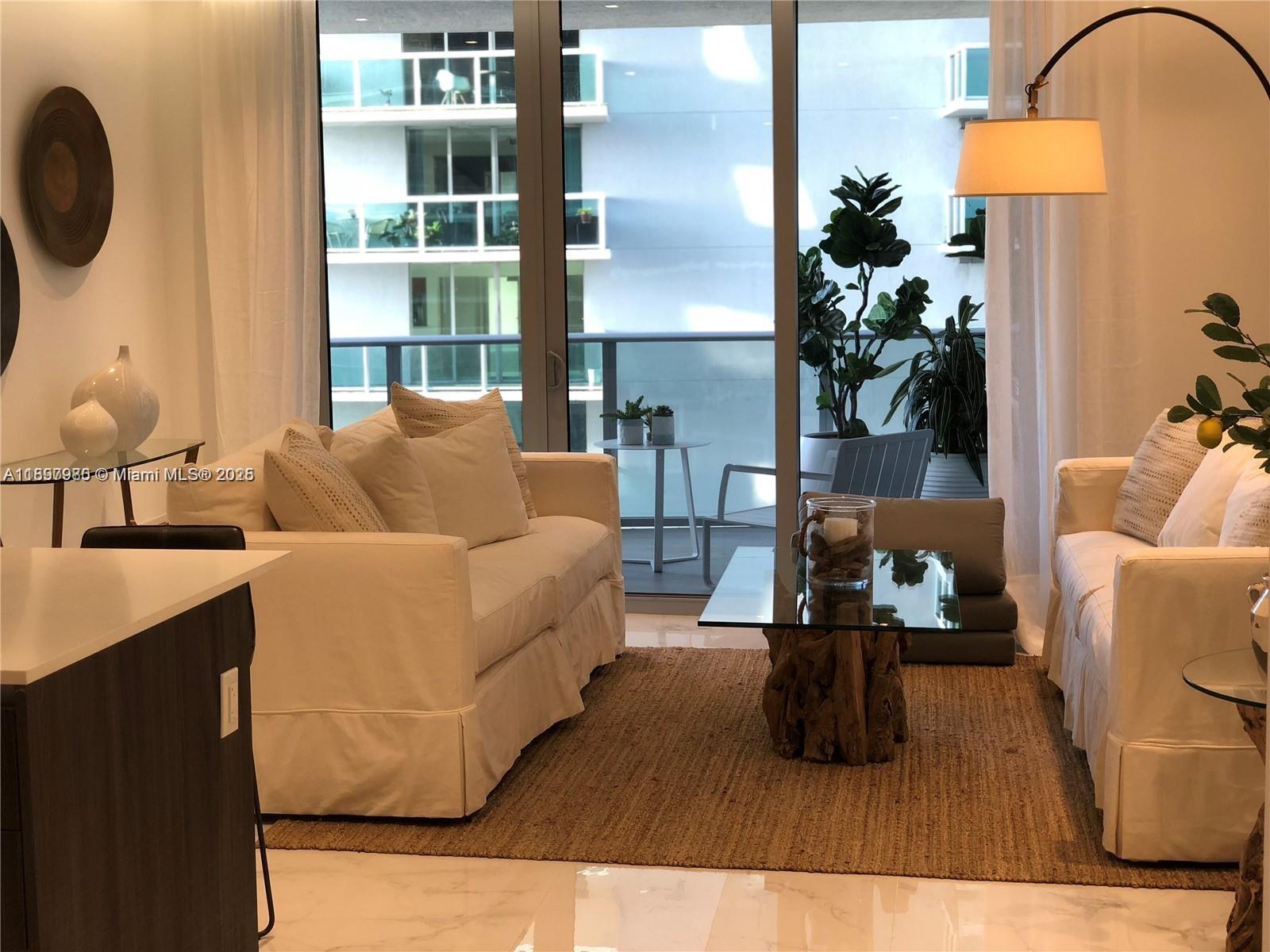 ARIA ON THE BAY CONDO - Residential Lease