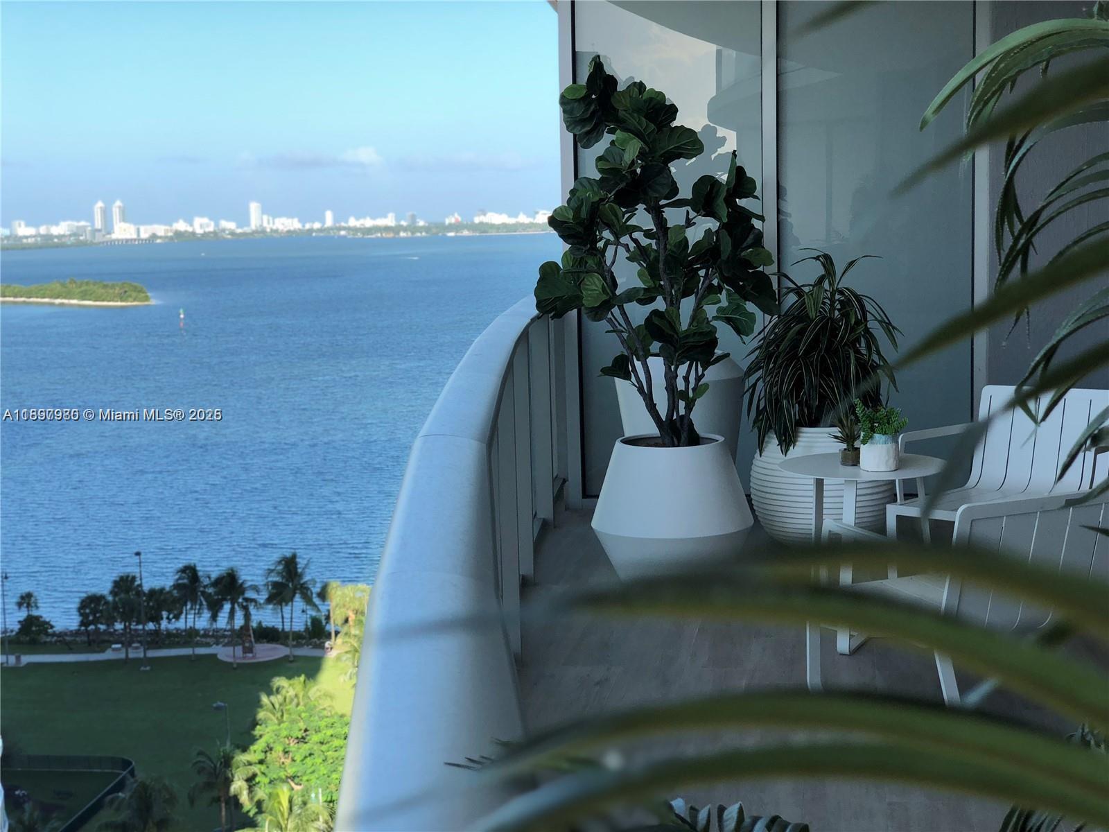 ARIA ON THE BAY CONDO - Residential Lease