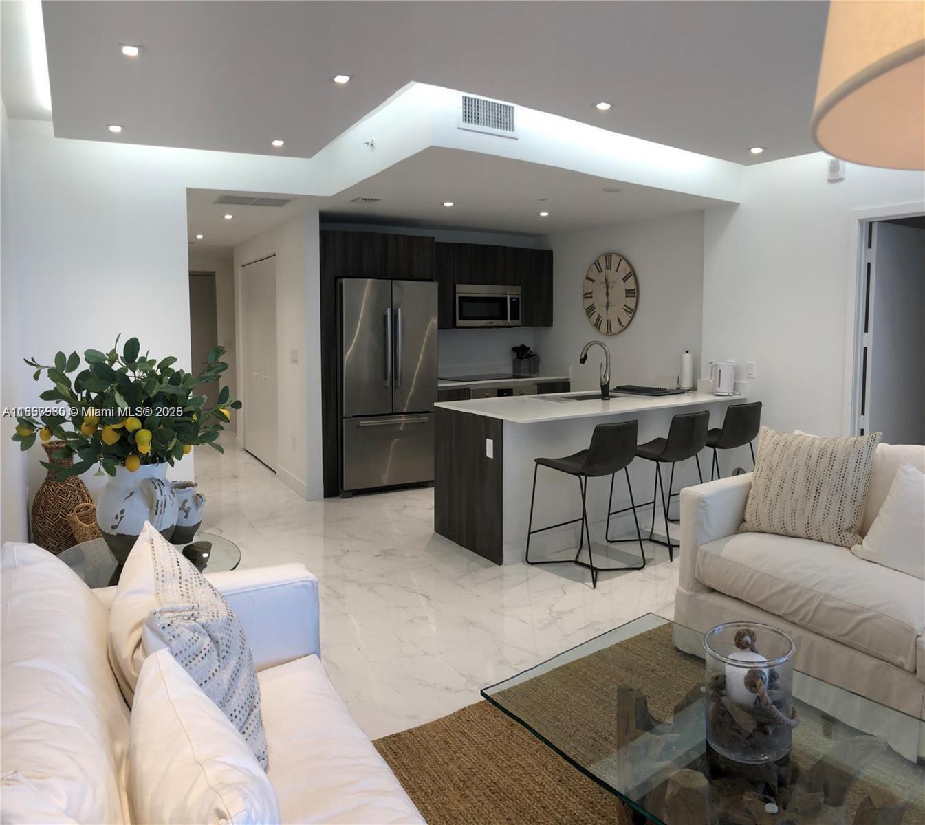 ARIA ON THE BAY CONDO - Residential Lease