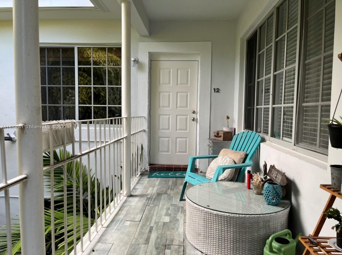 THE CASA BELLA CONDO ON S - Residential Lease